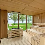 Hotel Kenese Bay Garden & Conference 4*