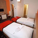 Kenese Bay Garden & Conference 4*