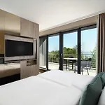 Hotel Kenese Bay Garden & Conference 4*