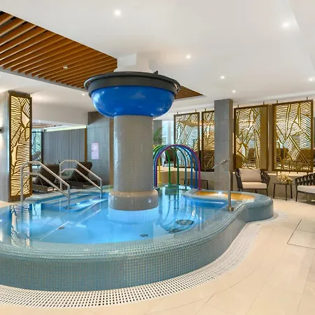 Kenese Bay Garden & Conference Hotel