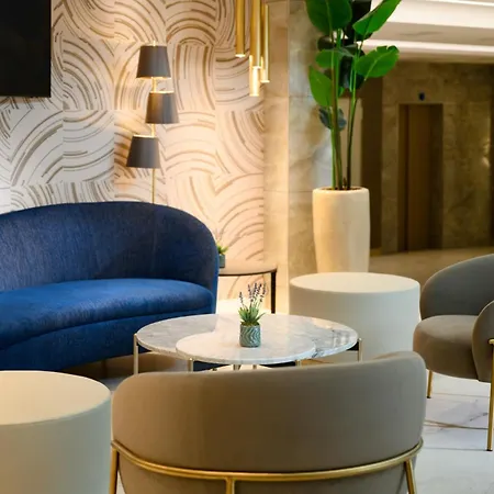 Kenese Bay Garden & Conference 4*