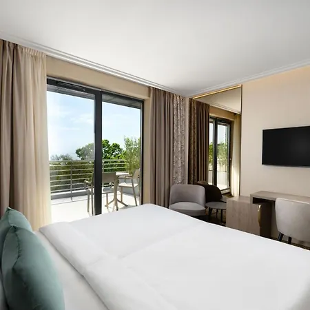 Ξενοδοχείο Kenese Bay Garden & Conference