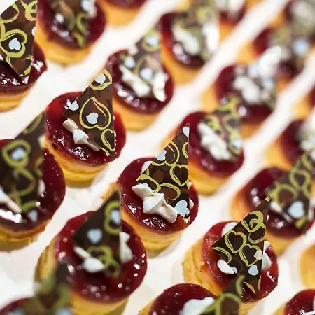 Kenese Bay Garden & Conference Ξενοδοχείο 4*