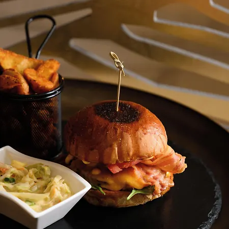 Ξενοδοχείο Kenese Bay Garden & Conference Balatonkenese