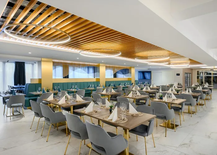 Ξενοδοχείο Kenese Bay Garden & Conference