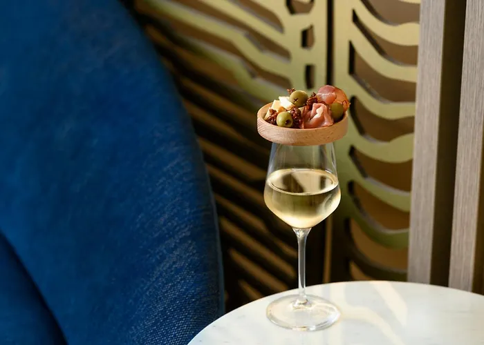 Szálloda Kenese Bay Garden & Conference Balatonkenese