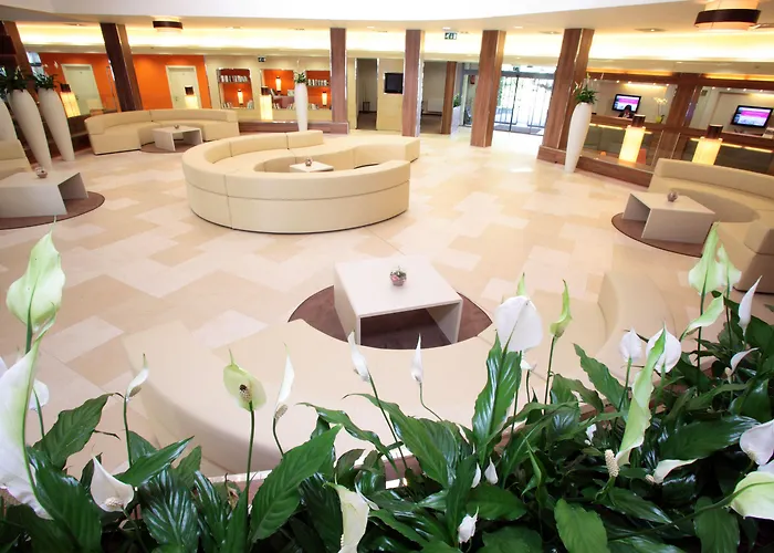 Kenese Bay Garden & Conference