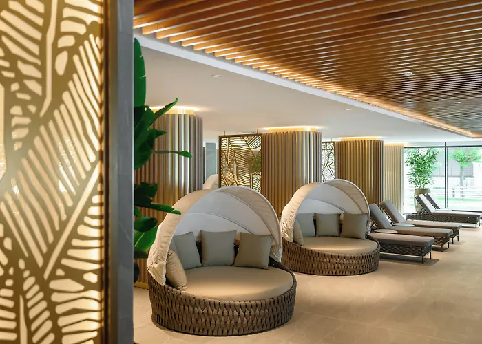 Kenese Bay Garden & Conference 4* Balatonkenese